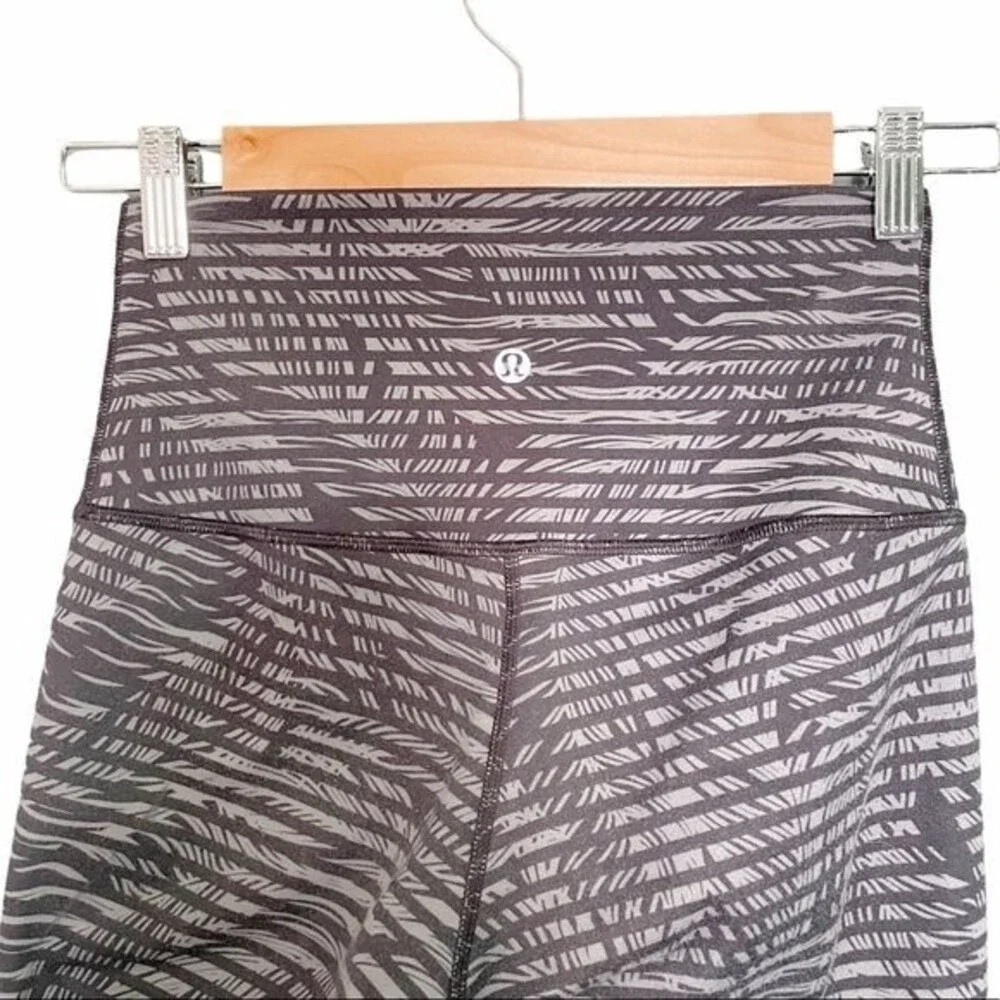 Lululemon Wunder Under Crop II Full-On Luon Roll Down Leggings Gray Palms Size 4